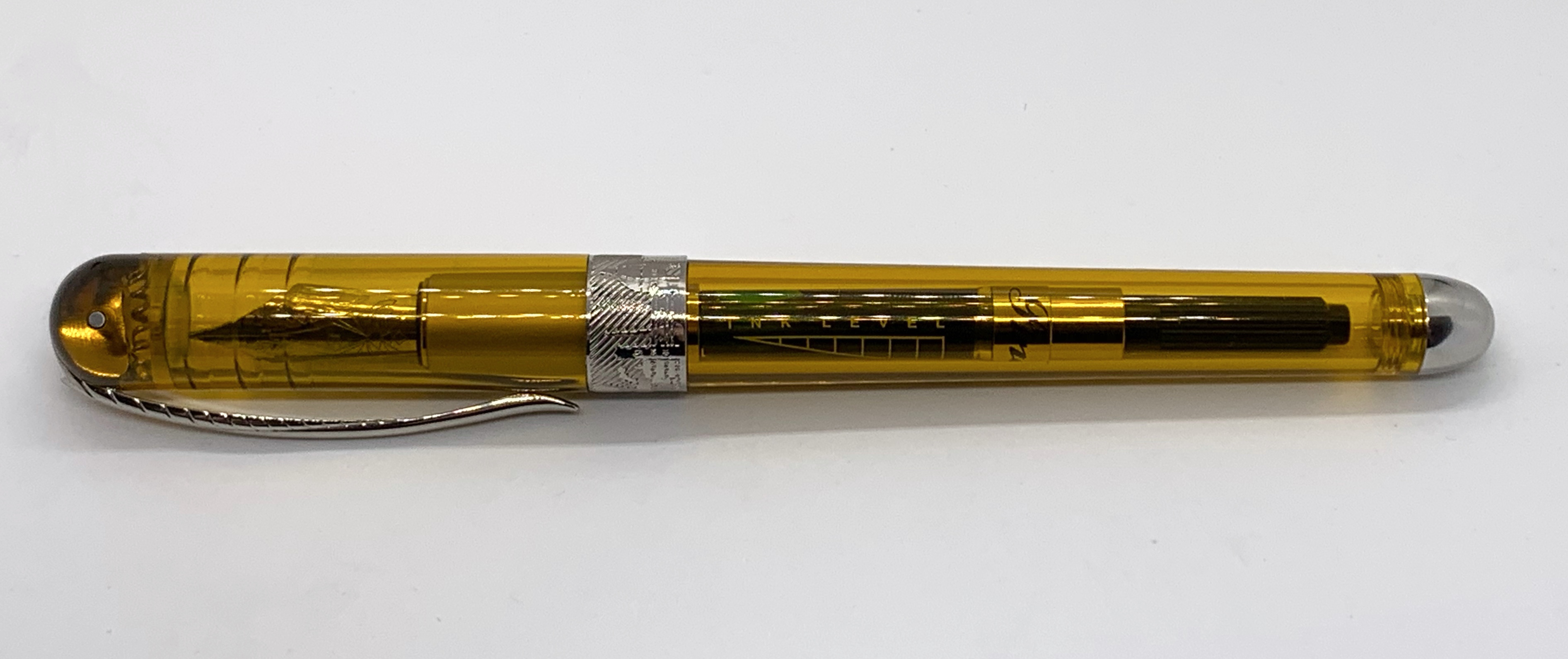 Pineider Avatar UR Fountain Pen Review – The Poor Penman