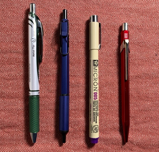 Uniball Jetstream Edge Size Comparison