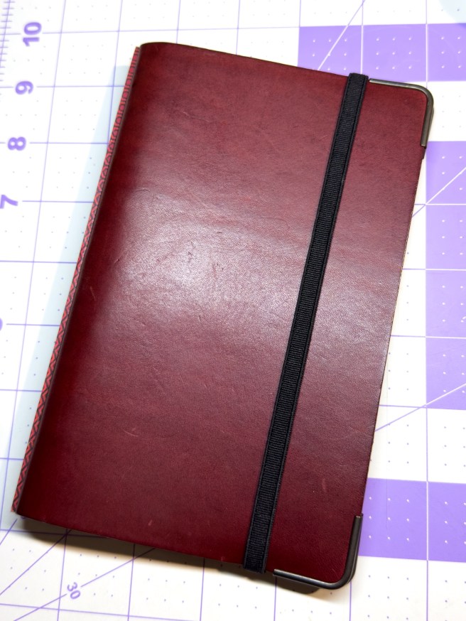 Plotter Bible Size with corner customization on a 1 inch grid background